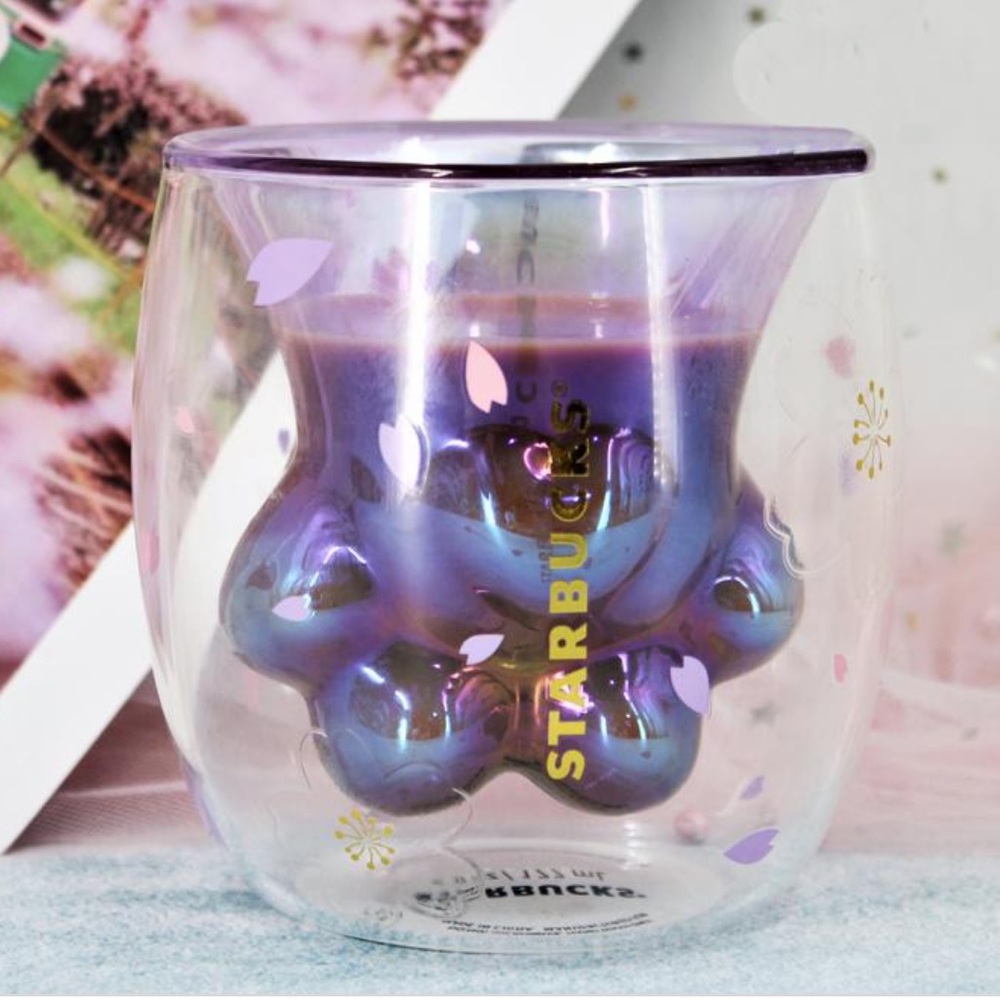❌SOLD❌🎄Starbucks 2021 Cat Paw Sakura Cup - Picture 1 of 10